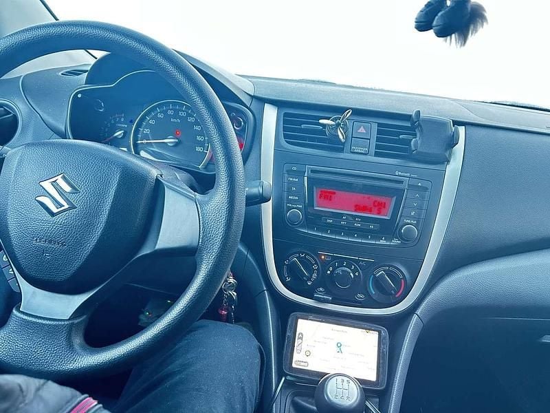 Gebraucht Suzuki Celerio Club 68 PS (50 kW) 2017 Kleinwagen