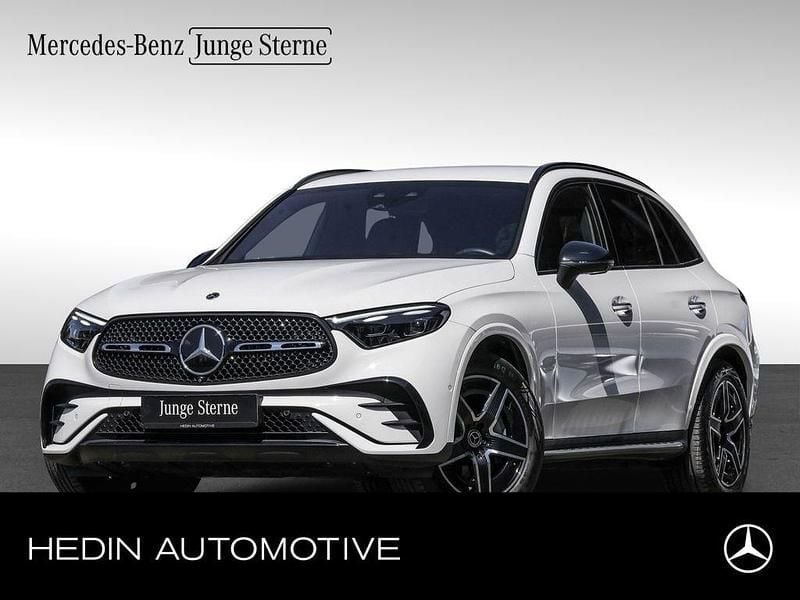 Weiß Gebraucht 2023 Mercedes GLC220 AMG SUV | 52.200 € (Fairer Preis) - Bild 1/4