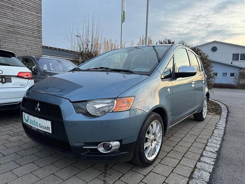 Second-hand Mitsubishi Colt Intense 95 CP (69 kW) 2009 Albastru Hatchback