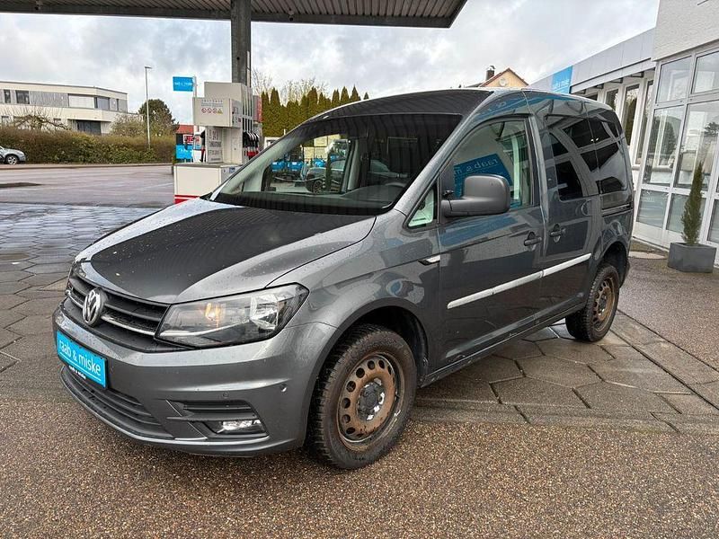 Usata VW Caddy 122 CV (89 kW) 2018 Grigio Monovolume
