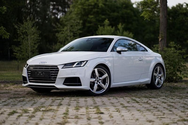 Weiß Gebraucht 2018 Audi TTS Sport Coupé | 27.100 € (Fairer Preis) - Bild 1/4