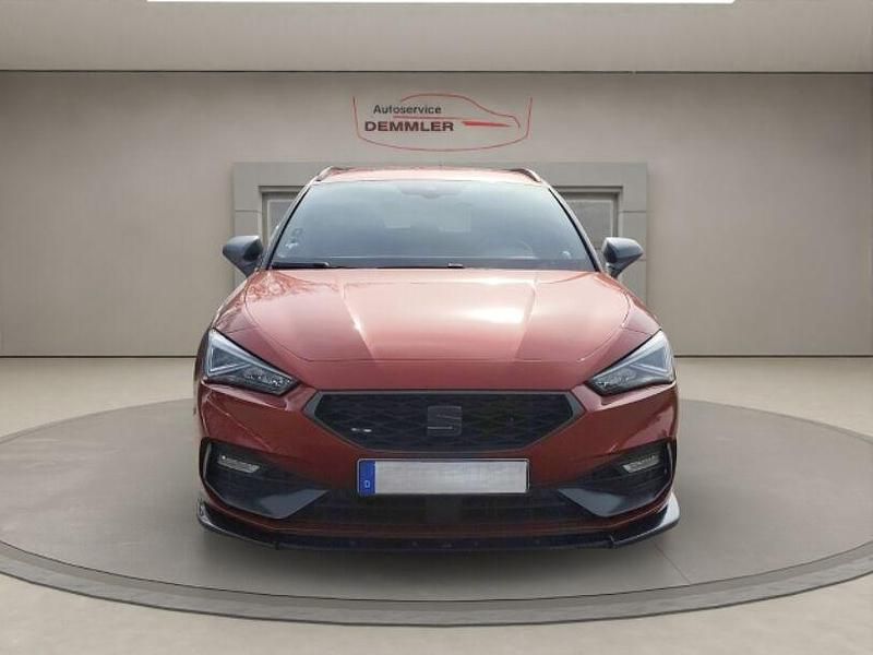 Gebraucht Seat Leon FR 131 PS (96 kW) 2021 Folierung mehrfarbig Kombi