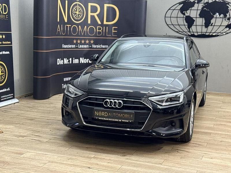 Schwarz Gebraucht 2022 Audi A4 Limousine | 23.479 € (Guter Preis) - Bild 1/3