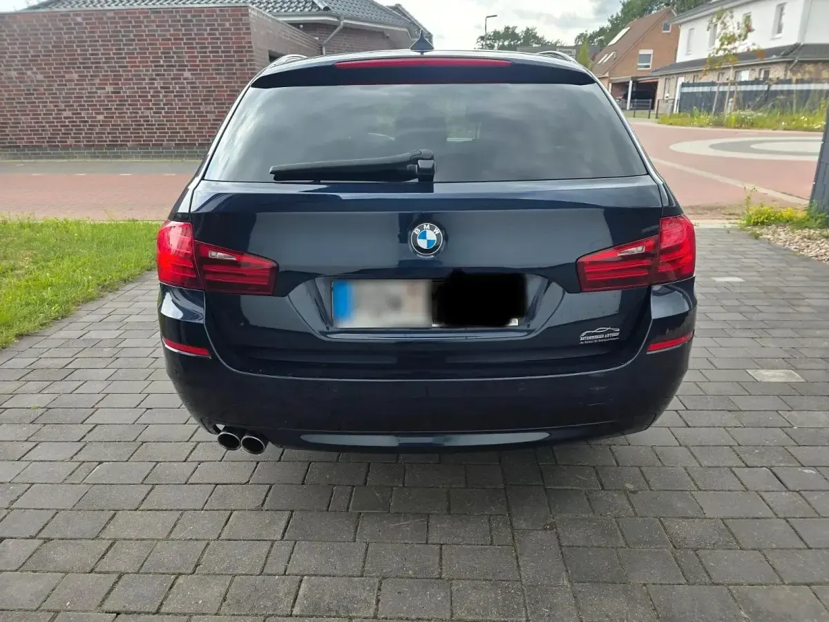 Gebraucht BMW 520 190 PS (139 kW) 2016 Andere farben Kombi