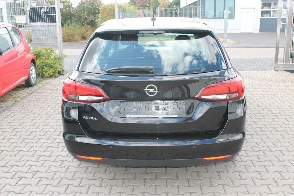 Gebraucht Opel Astra Business 110 PS (80 kW) 2022 Schwarz Kleinwagen