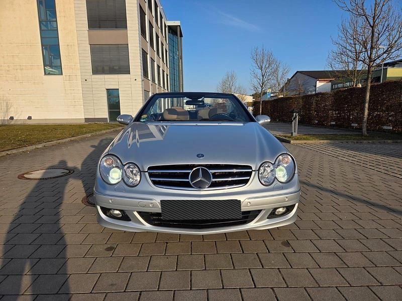 Gebraucht Mercedes CLK320 Avantgarde 224 PS (164 kW) 2006 Silber Cabrio