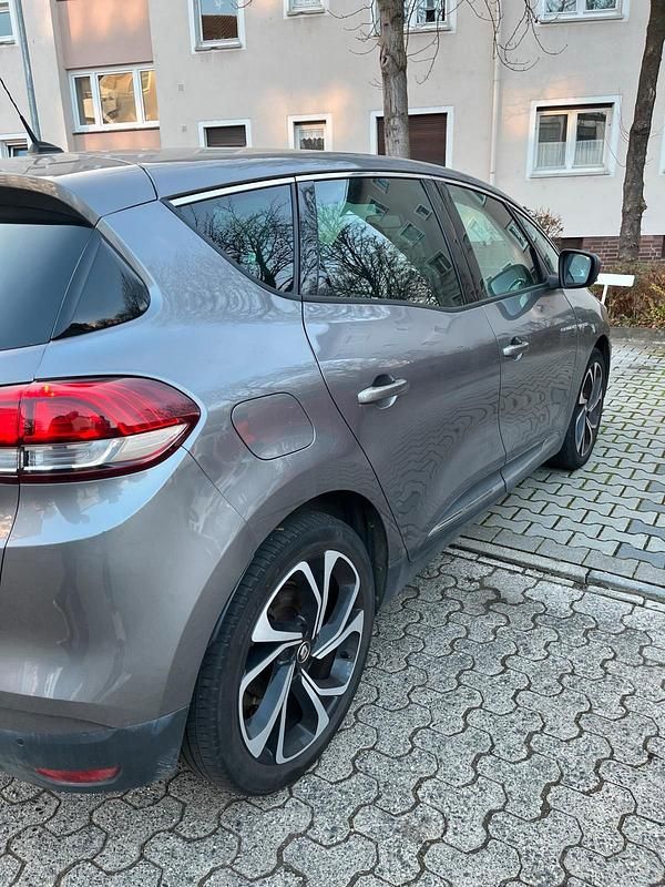 Gebraucht Renault Scénic IV 160 PS (117 kW) 2018 Grau Van / Kleinbus