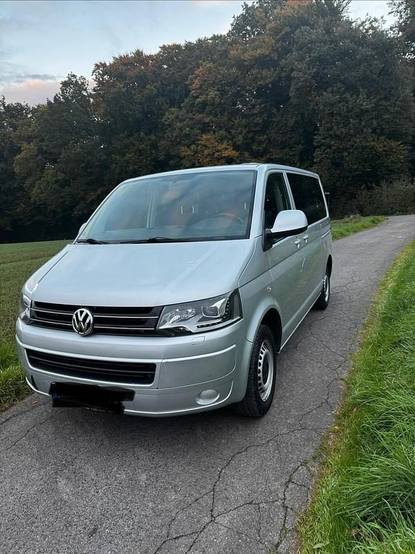 Silber Gebraucht 2013 VW T5 Van | 17.300 € (Superpreis) - Bild 1/4