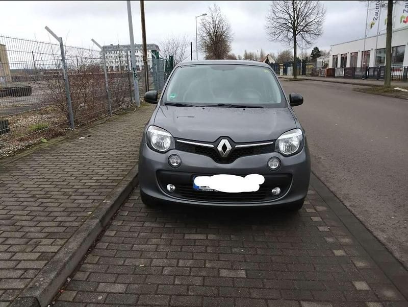 Gebraucht Renault Twingo LIMITED 90 PS (66 kW) 2018 Silber Kleinwagen