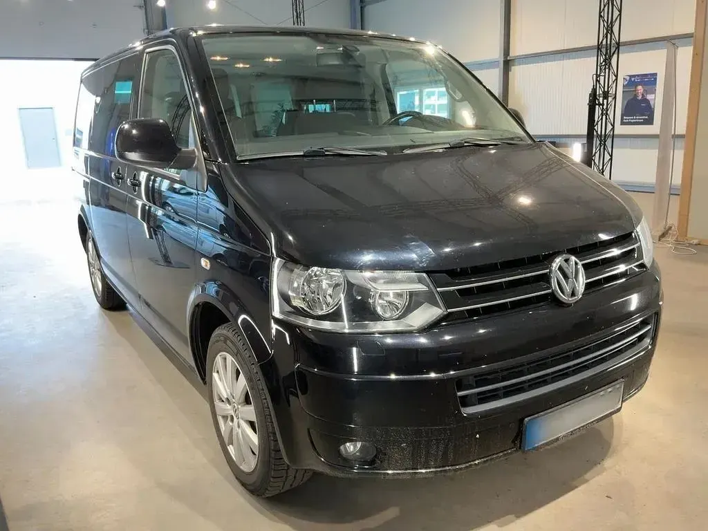 Gebraucht VW Multivan Comfortline 179 PS (131 kW) 2013 Schwarz Van / Kleinbus