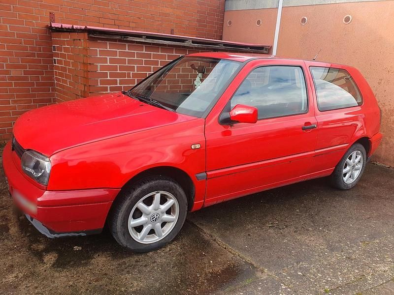 Gebraucht VW Golf III 60 PS (44 kW) 1997 Rot Kleinwagen