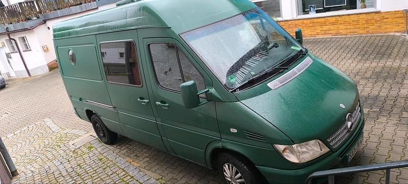 Grün Gebraucht 2024 Mercedes Sprinter Van | 10.500 € (Superpreis) - Bild 1/4