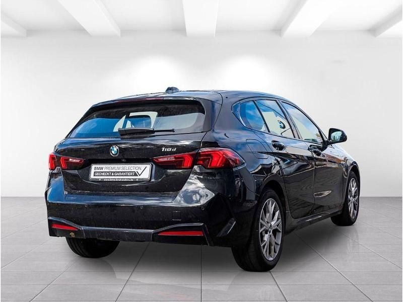 Gebraucht BMW 118 Performance 150 PS (110 kW) 2024 Black sapphire metallic Kleinwagen