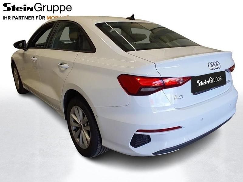 Second-hand Audi A3 Basis 110 CP (80 kW) 2023 Alb Berlinǎ