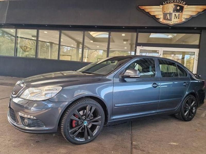 Gebraucht Skoda Octavia RS 250 PS (183 kW) 2011 Grau Limousine