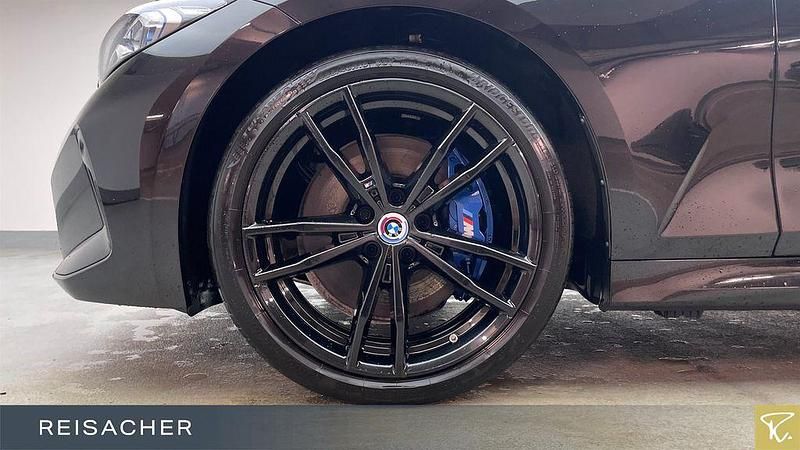 Gebraucht BMW 330 Efficient Dynamics 286 PS (210 kW) 2023 Saphirschwarz metallic Kombi