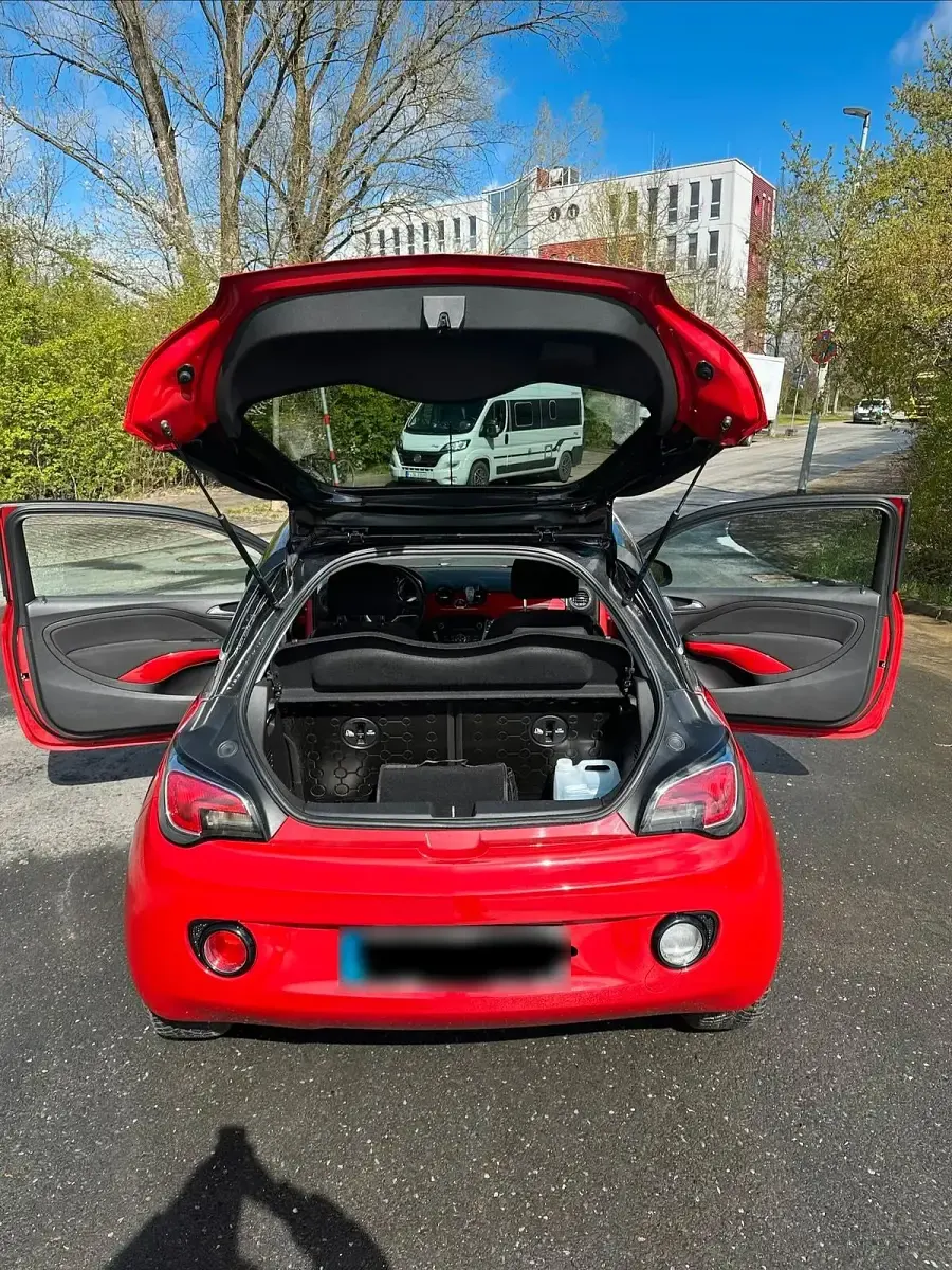 Second-hand Opel Adam Jam 69 CP (50 kW) 2014 Roșu Hatchback
