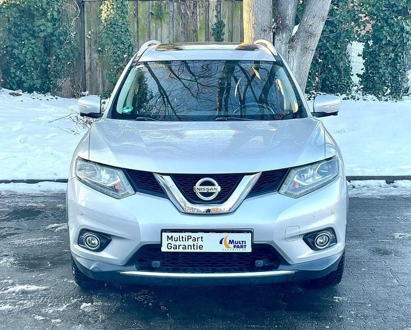 Gebraucht Nissan X-Trail Tekna 177 PS (130 kW) 2017 Silber SUV