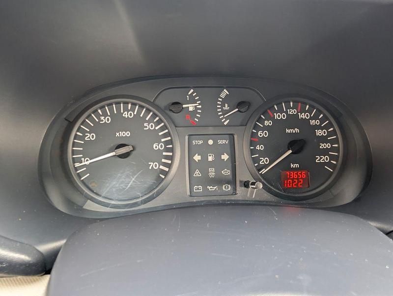 Gebraucht Renault Clio II Authentique 58 PS (42 kW) 2002 Rot Limousine