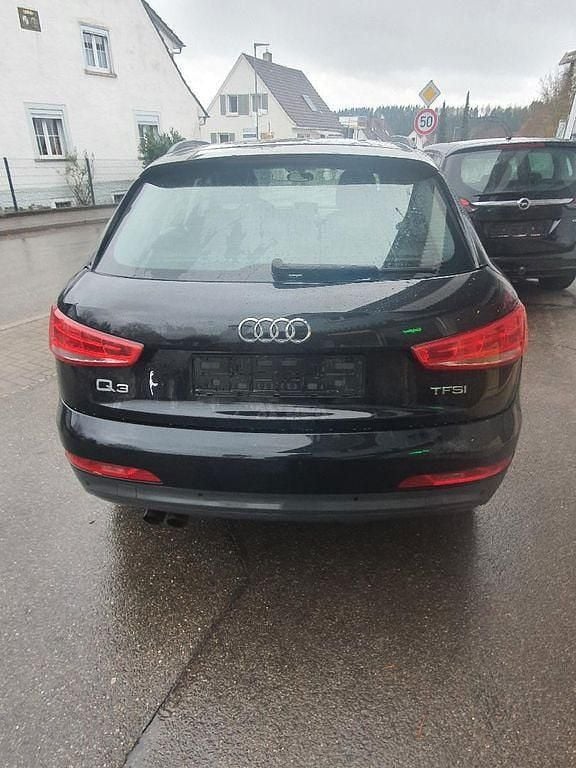 Gebraucht Audi Q3 150 PS (110 kW) 2014 Schwarz SUV