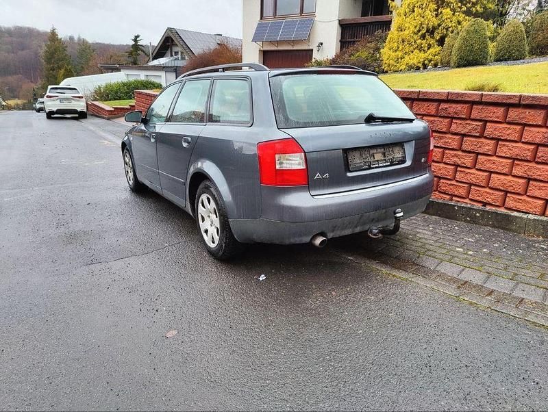 Gebraucht Audi A4 131 PS (96 kW) 2003 Kombi