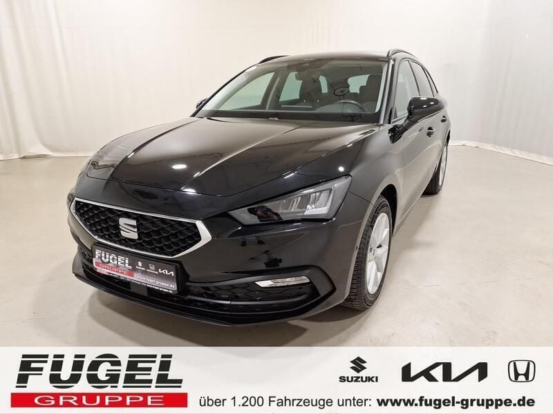Mitternachtsschwarz Gebraucht 2021 Seat Leon Style Kombi | 19.899 € (Guter Preis) - Bild 1/4