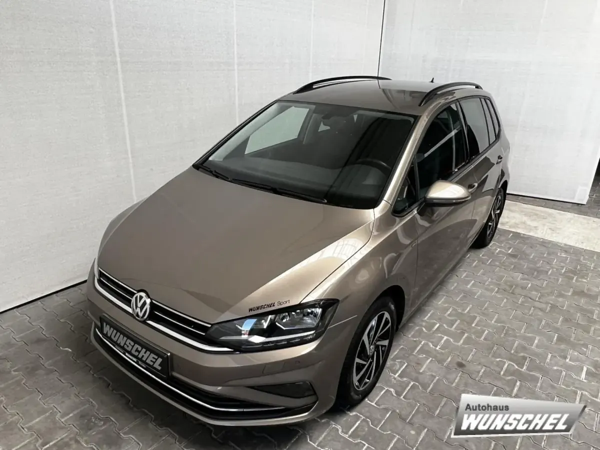 Gebraucht VW Golf VII Join 110 PS (80 kW) 2018 Braun Limousine