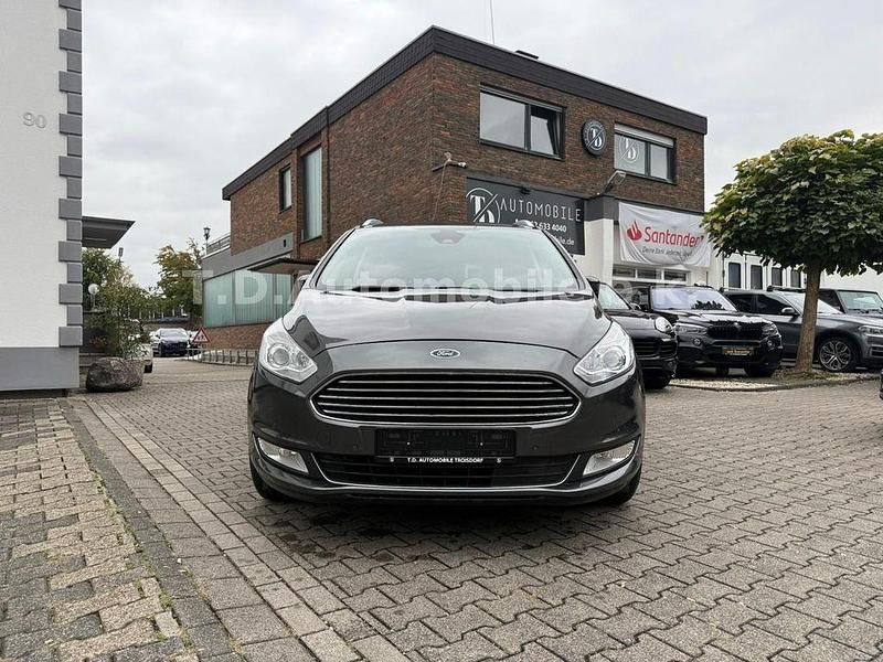 Gebraucht Ford Galaxy Titanium 150 PS (110 kW) 2017 Grau Van / Kleinbus