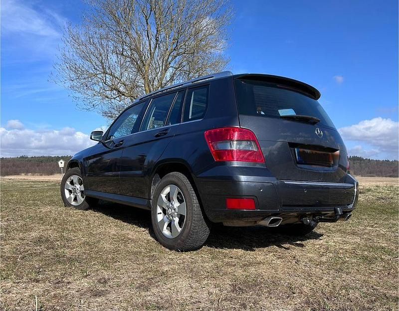 Gebraucht Mercedes GLK220 170 PS (125 kW) 2011 Grau SUV