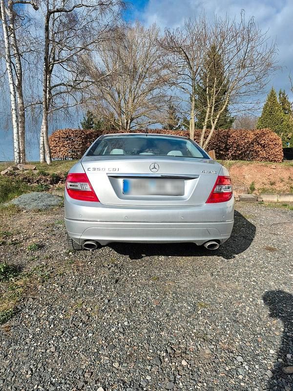 Gebraucht Mercedes C350 270 PS (198 kW) 2011 Silber Limousine