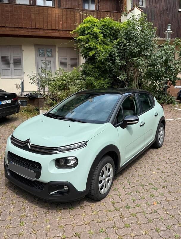 Grün Gebraucht 2018 Citroën C3 Feel Kleinwagen | 7.500 € (Guter Preis) - Bild 1/4