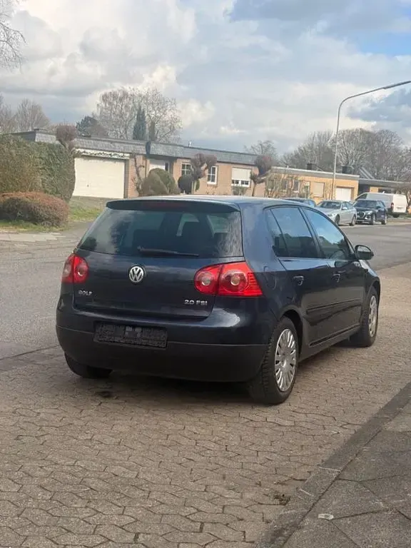 Gebraucht VW Golf IV Sportline 150 PS (110 kW) 2005 Blau Limousine