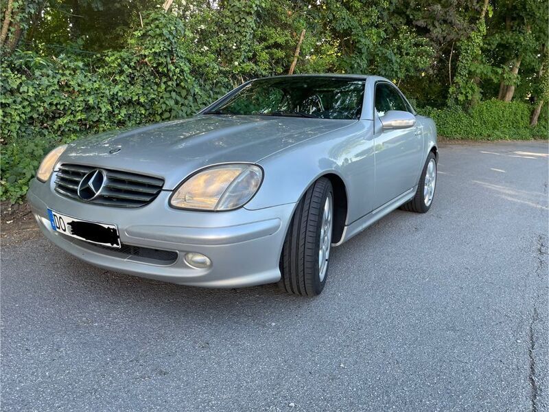 Silber Gebraucht 2001 Mercedes SLK230 Cabrio | 5.500 € (Fairer Preis) - Bild 1/4