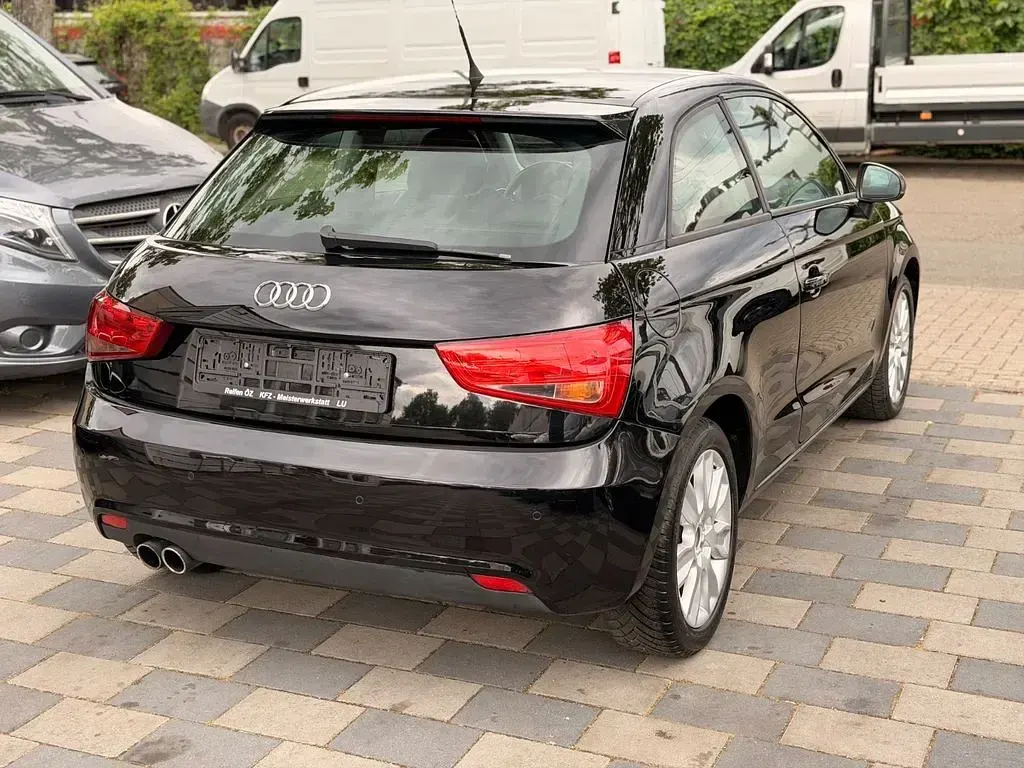 Gebraucht Audi A1 Ambition 143 PS (105 kW) 2012 Schwarz Kleinwagen