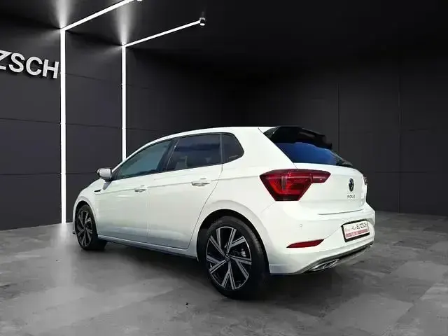Gebraucht VW Polo R-line 110 PS (80 kW) 2022 Pure white Limousine