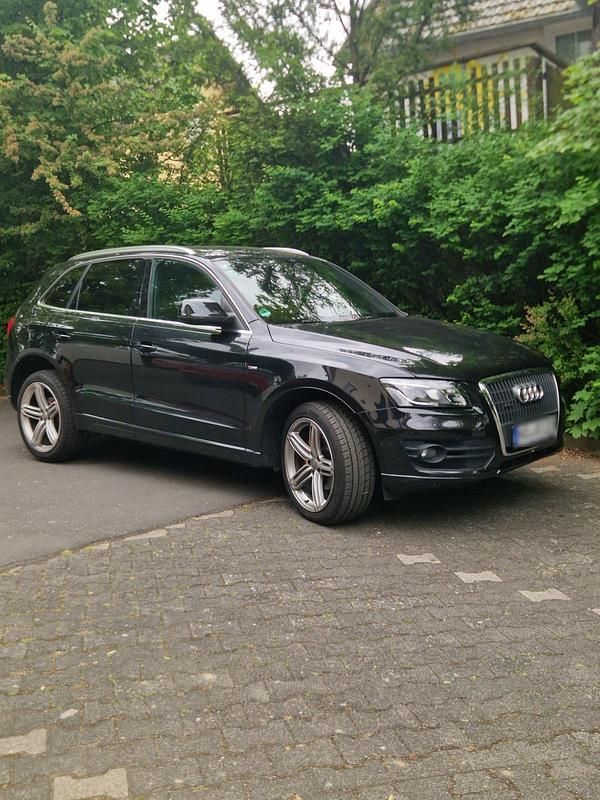 Second-hand Audi Q5 S-Line 211 CP (155 kW) 2015 Negru SUV