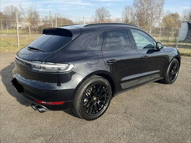 Gebraucht Porsche Macan Basis 245 PS (180 kW) 2021 Schwarz SUV