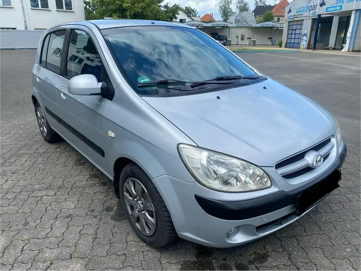 Gebraucht Hyundai Getz 96 PS (70 kW) 2006 Silber Kleinwagen