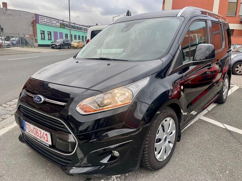 Schwarz Gebraucht 2015 Ford Tourneo Connect Titanium Van / Kleinbus | 6.990 € (Superpreis) - Bild 1/4