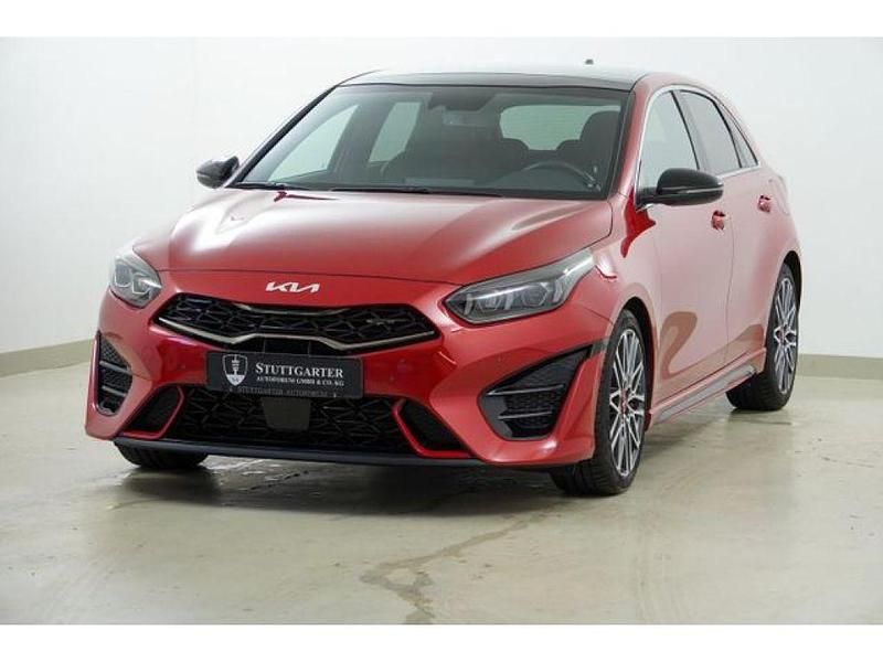 Gebraucht Kia Ceed 204 PS (150 kW) 2023 (aa9) infrarot met. (metallic) Kleinwagen