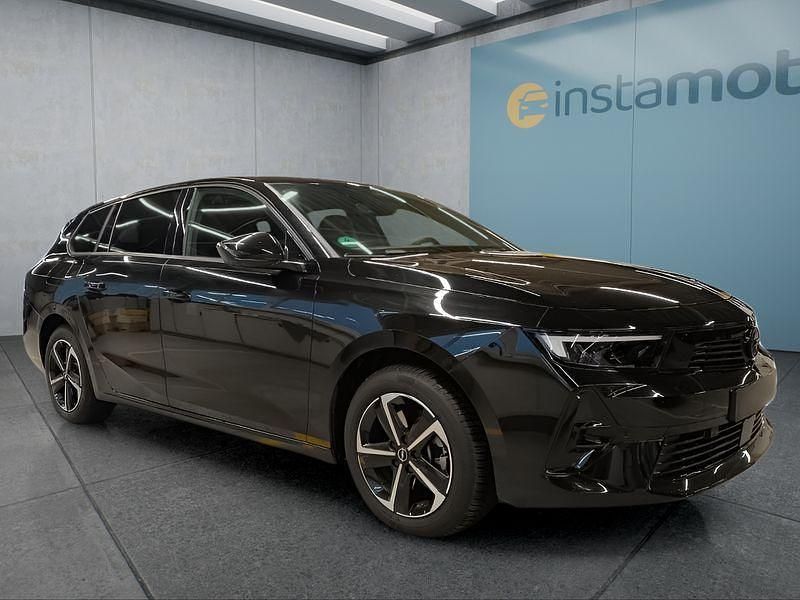 Używany Opel Astra 131 KM (96 kW) 2025 Czarny Kombi