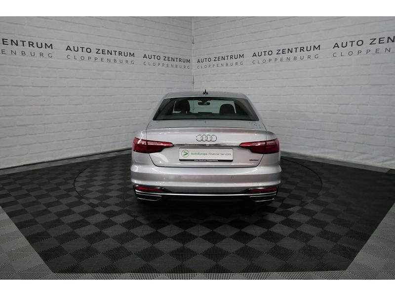 Gebraucht Audi A4 S-Line 286 PS (210 kW) 2023 Silber Limousine