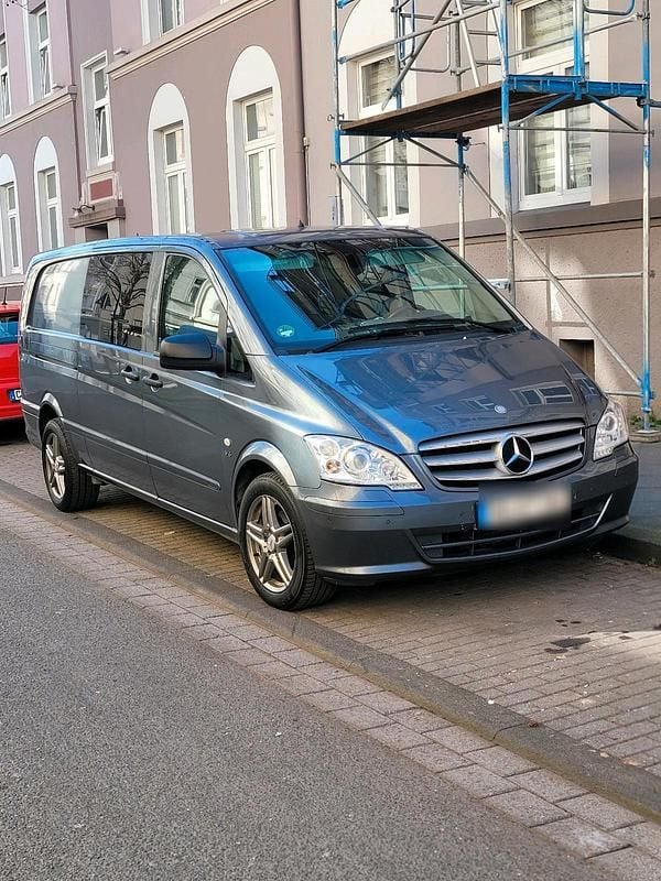 Grau Gebraucht 2012 Mercedes Vito Van | 7.500 € (Superpreis) - Bild 1/4