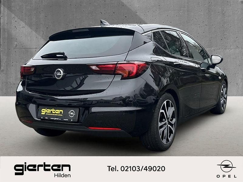 Gebraucht Opel Astra 150 PS (110 kW) 2018 Schwarz Limousine