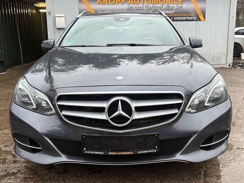 Gebraucht Mercedes E350 258 PS (189 kW) 2015 Silber Kombi