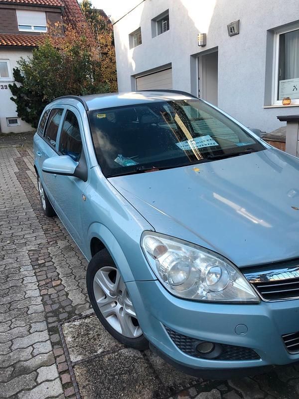 Gebraucht 2009 Opel Astra Limousine | 700 € (Superpreis) - Bild 1/4