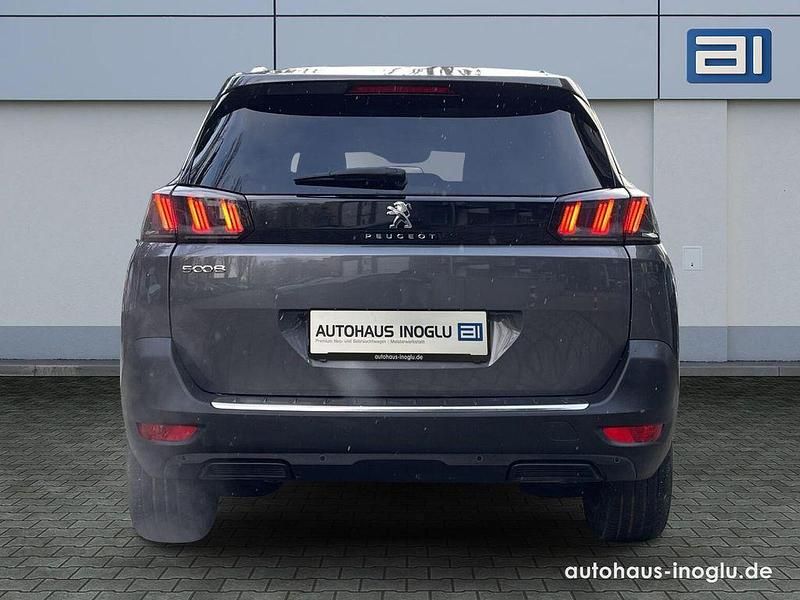 Gebraucht Peugeot 5008 Allure 131 PS (96 kW) 2024 Grau SUV
