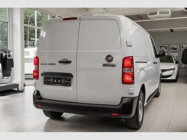 Gebraucht Fiat Scudo Basis 100 kW (136 PS) 2023 Weiss Van