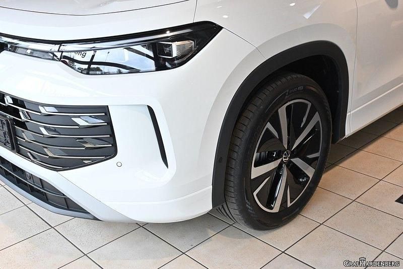 Ny VW Tayron Elegance 150 HK (110 kW) 2025 Hvid SUV