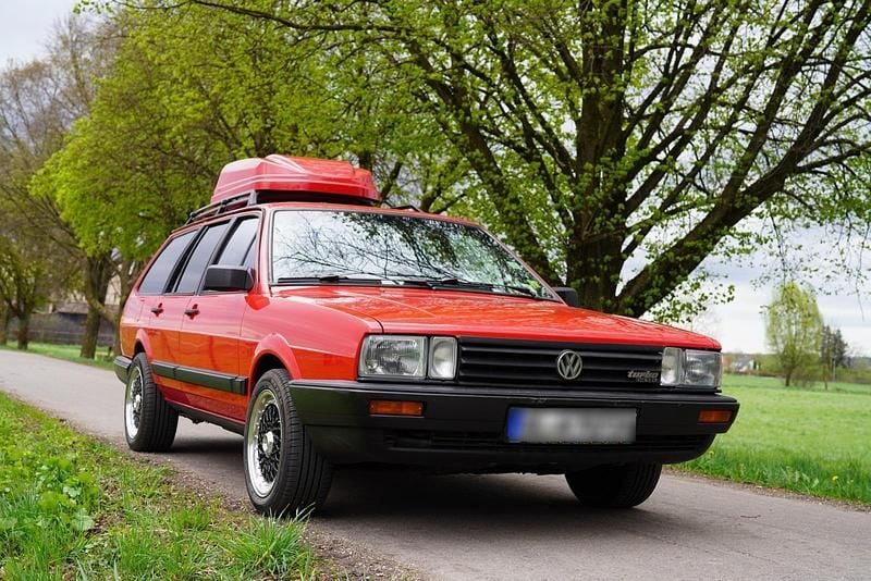 Usata VW Passat 75 CV (55 kW) 1987 Rosso Station wagon